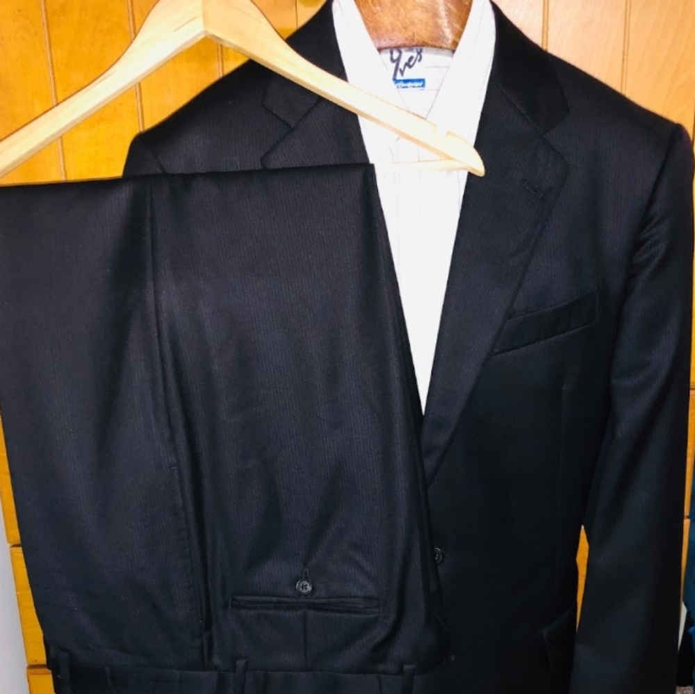 Joseph Abboud suit Loro Piana Blk Heringbone 44R36